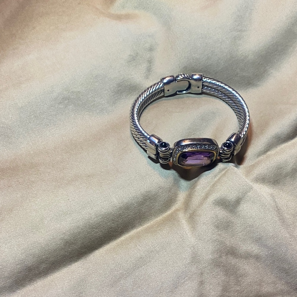 Elegant Silver Bracelet with Purple Gemstone - Picture 7 of 8